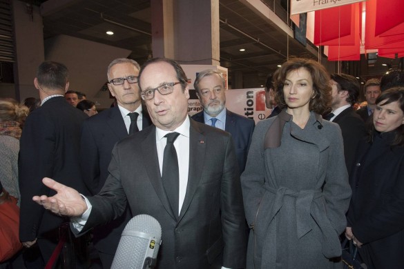 François Hollande s’inquiète de la fin de soirées Canal + au Festival de Cannes