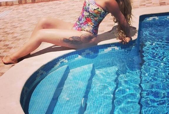C’est chaud : Katia Aveiro, la sœur de Cristiano Ronaldo, ultra sexy sur la toile (Photos)