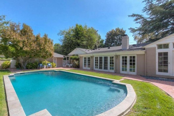 Leonardo DiCaprio vend sa maison style ranch de Los Angeles, découvrez les photos