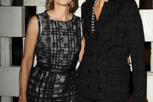 Jodie Foster et son épouse réunies pour une (rare) apparition sur tapis rouge (photos)