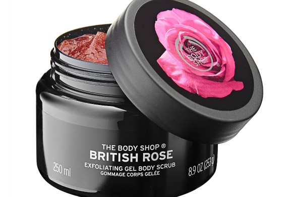 Gommage à la rose, shaker pour les lèvres, palette parfumée… 10 nouveautés beauté craquantes au banc d’essai !