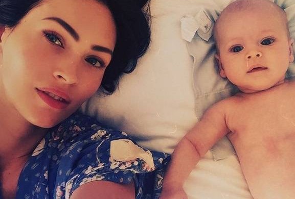 Craquant : Megan Fox dévoile un cliché de son bébé ! (Photos)