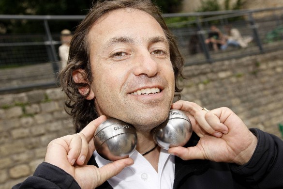 Philippe Candeloro a besoin de gagner 150 000 euros minimum par an pour « être tranquille » !