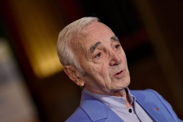 Taclé par Charles Aznavour, Michel Polnareff répond…