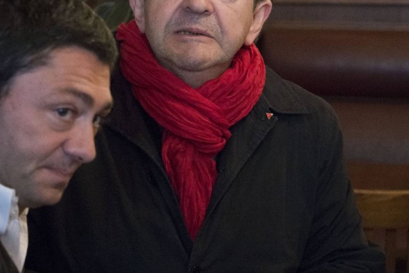 Jean-Luc Mélenchon assume ses itw dans Closer et Gala et se paie les journalistes de France 2 et Inter