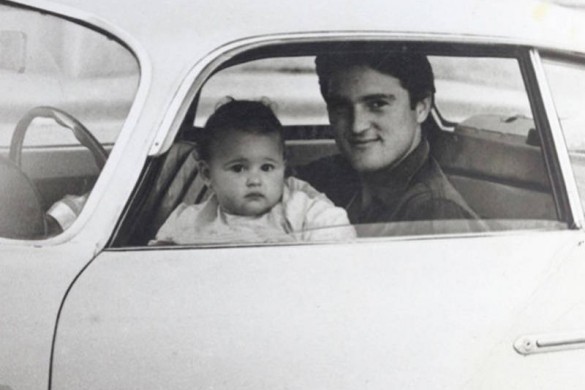 Pour son anniversaire, Monica Bellucci dévoile un cliché d’elle, bébé (photo)