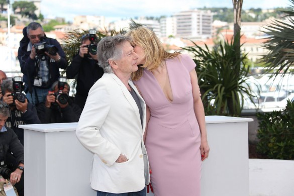 Affaire Roman Polanski : Emmanuelle Seigner fustige la « méchanceté » et la « bêtise humaine »