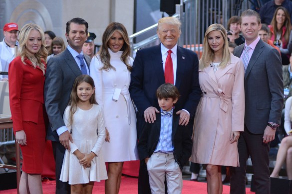 Donald Trump : pourquoi ses enfants sont-ils les vraies stars de sa campagne ? (photos)