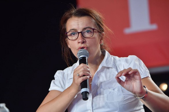 Cécile Duflot se paye Emmanuel Macron : « J’ai un gros doute sur la recyclabilité du produit »