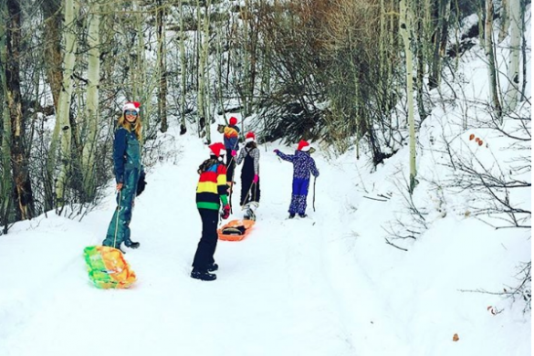 Heidi Klum fête Noël au ski entourée de ses enfants !