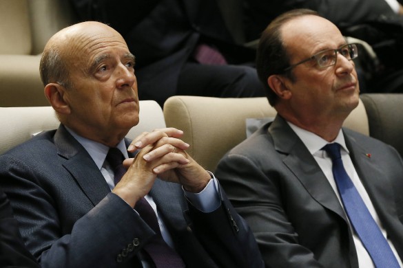 Ils se sont donné le mot : après Nicolas Sarkozy, François Hollande se moque aussi de l’âge d’Alain Juppé