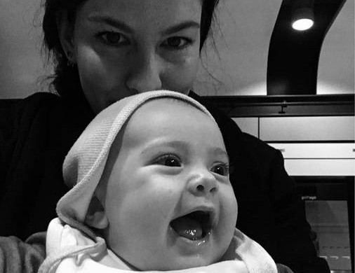 Trop chou ! Liv Tyler partage de nouvelles photos de sa fille sur Instagram