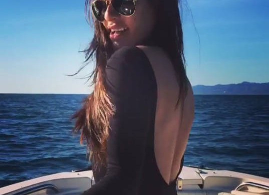 C’est chaud ! Lea Michele dévoile ses fesses nues sur Instagram ! (Photos)