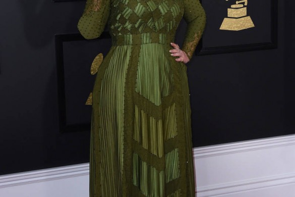 Rihanna, Jennifer Lopez, Adele… Découvrez les plus beaux looks des Grammy Awards 2017 (photos)