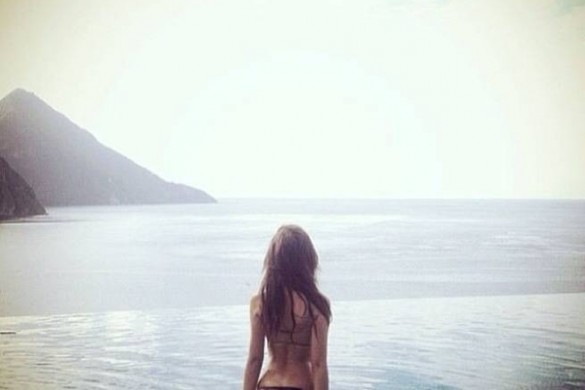 Quel culot ! 18 fois où Emily Ratajkowski a montré ses fesses sur Instagram (photos)
