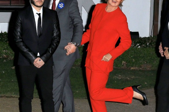 Pour Halloween, Katy Perry se déguise en… Hillary Clinton !