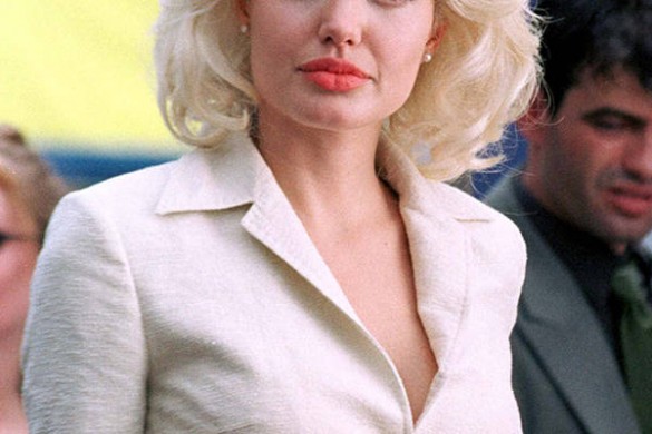 12 fois où les coiffures d’Angelina Jolie nous ont inspiré