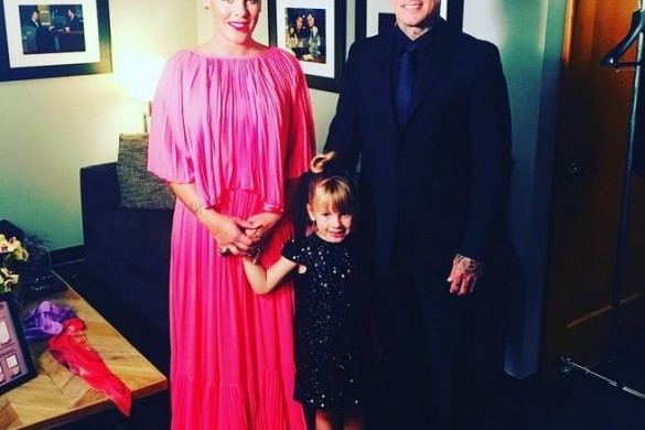 La chanteuse Pink dévoile une photo trop chou de sa fille sur Instagram (photo)
