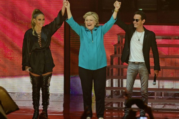 Jennifer Lopez retrouve son ex-mari pour un concert en soutien à Hillary Clinton