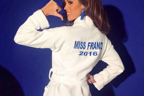 Iris Mittenaere (Miss France 2016) se dévoile en bikini (photo)
