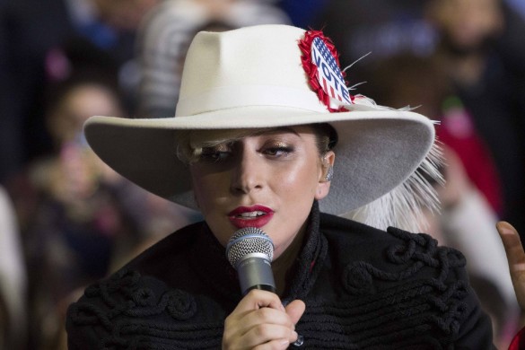 Lady Gaga part en guerre contre Donald Trump après son élection