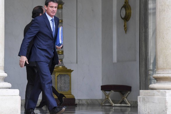 Manuel Valls dénonce la stigmatisation des musulmans : Twitter ressort les dossiers !
