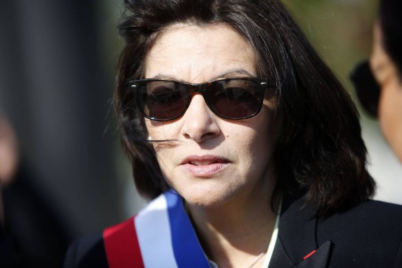 Trahie, Anne Hidalgo a voulu quitter François Hollande 