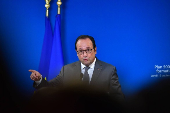Karine Le Marchand balance : « L’entourage de François Hollande nous méprise ! »