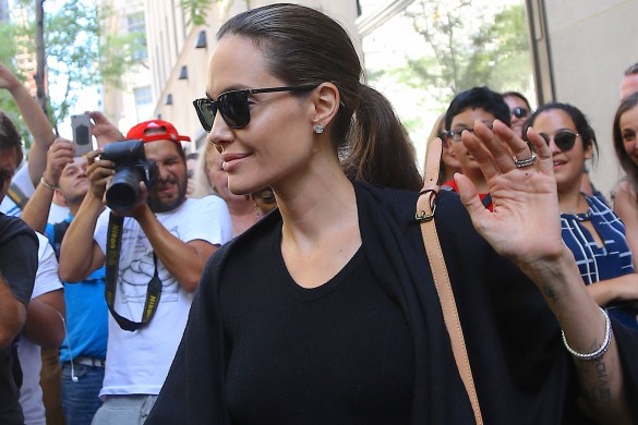 Angelina Jolie tente les pires moyens pour consoler ses enfants du divorce