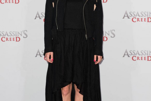 Marion Cotillard fait une nouvelle apparition remarquée sur tapis rouge (photos)