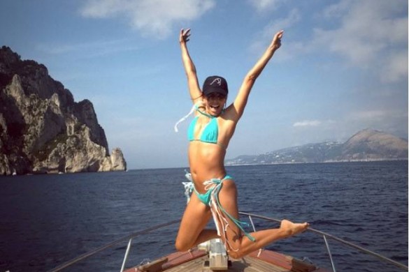 Eva Longoria : une ligne d’enfer en bikini (photos)